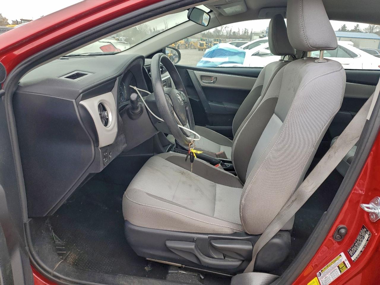 2017 TOYOTA COROLLA L photo 7