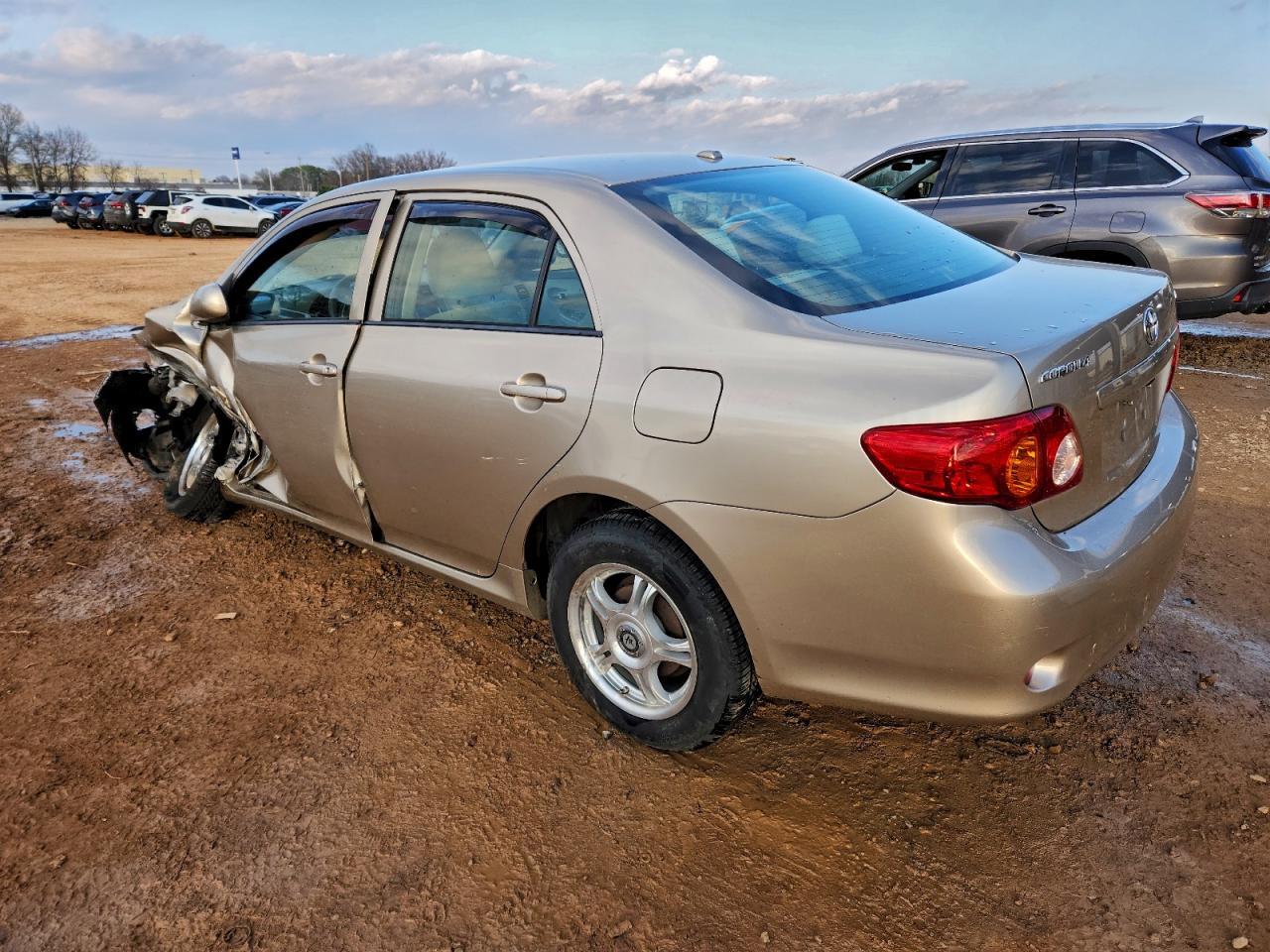 2010 TOYOTA COROLLA BASE photo 2