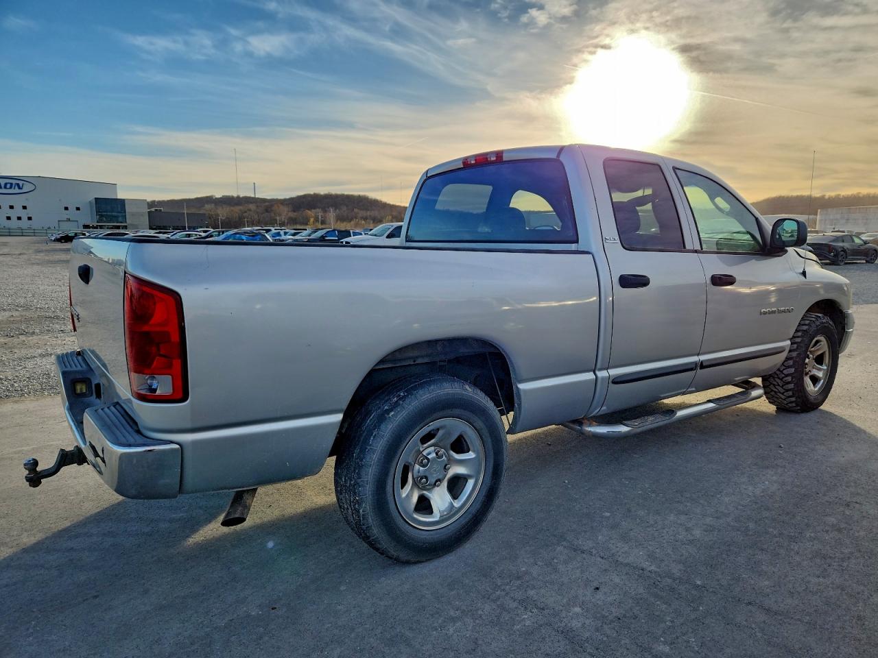2002 DODGE RAM 1500 photo 3