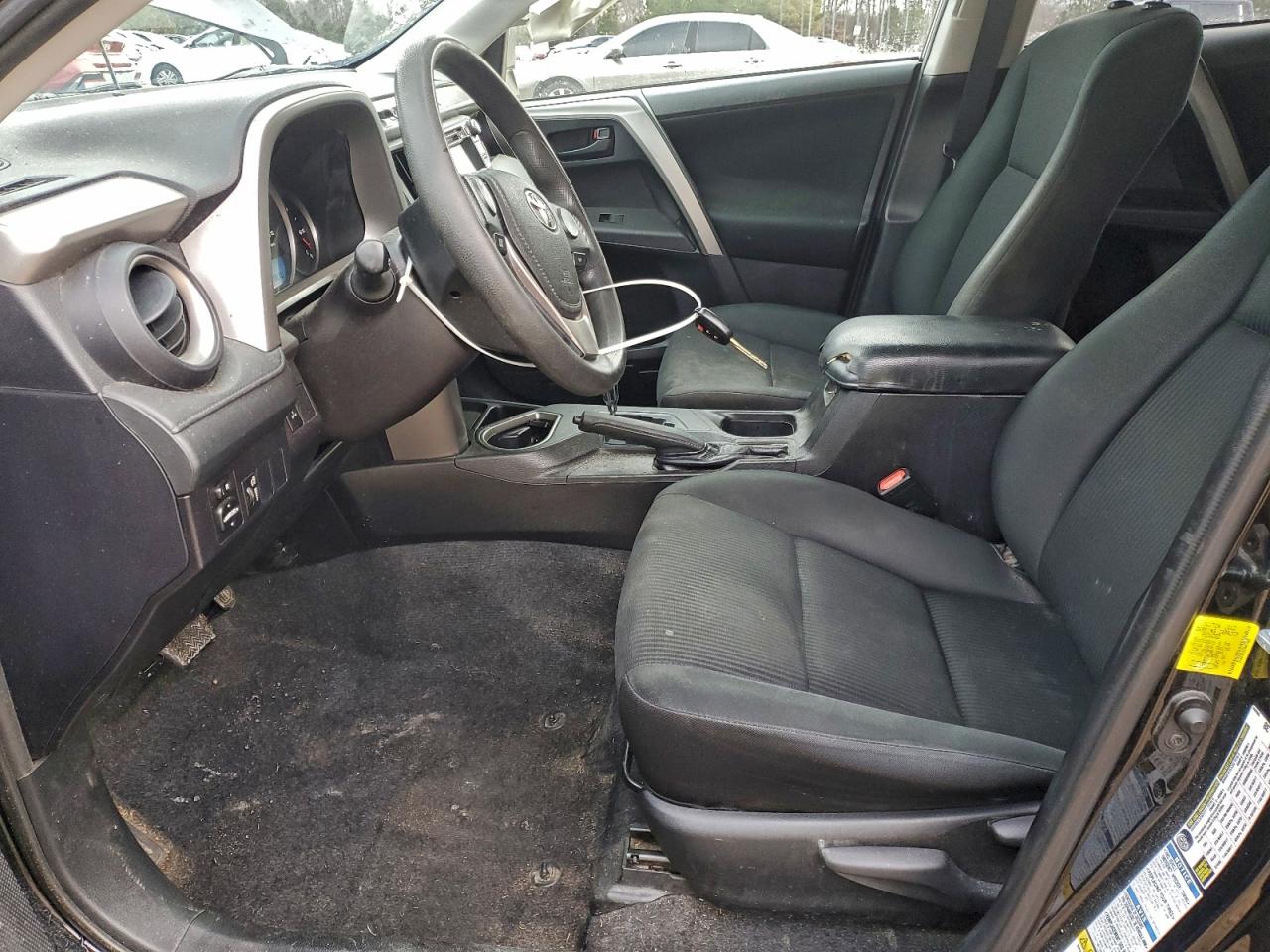 2016 TOYOTA RAV4 LE photo 7