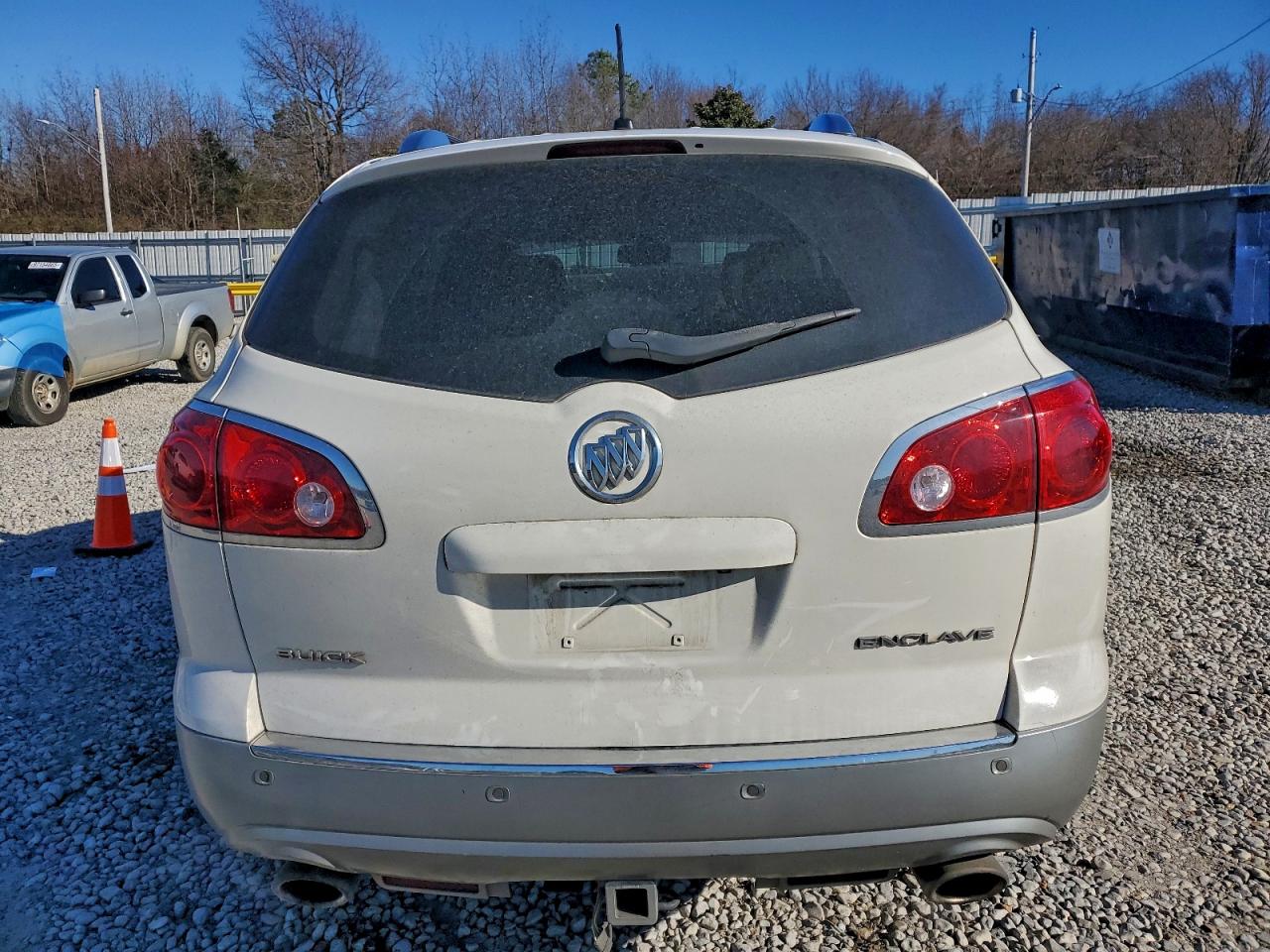 2011 BUICK ENCLAVE CXL photo 6
