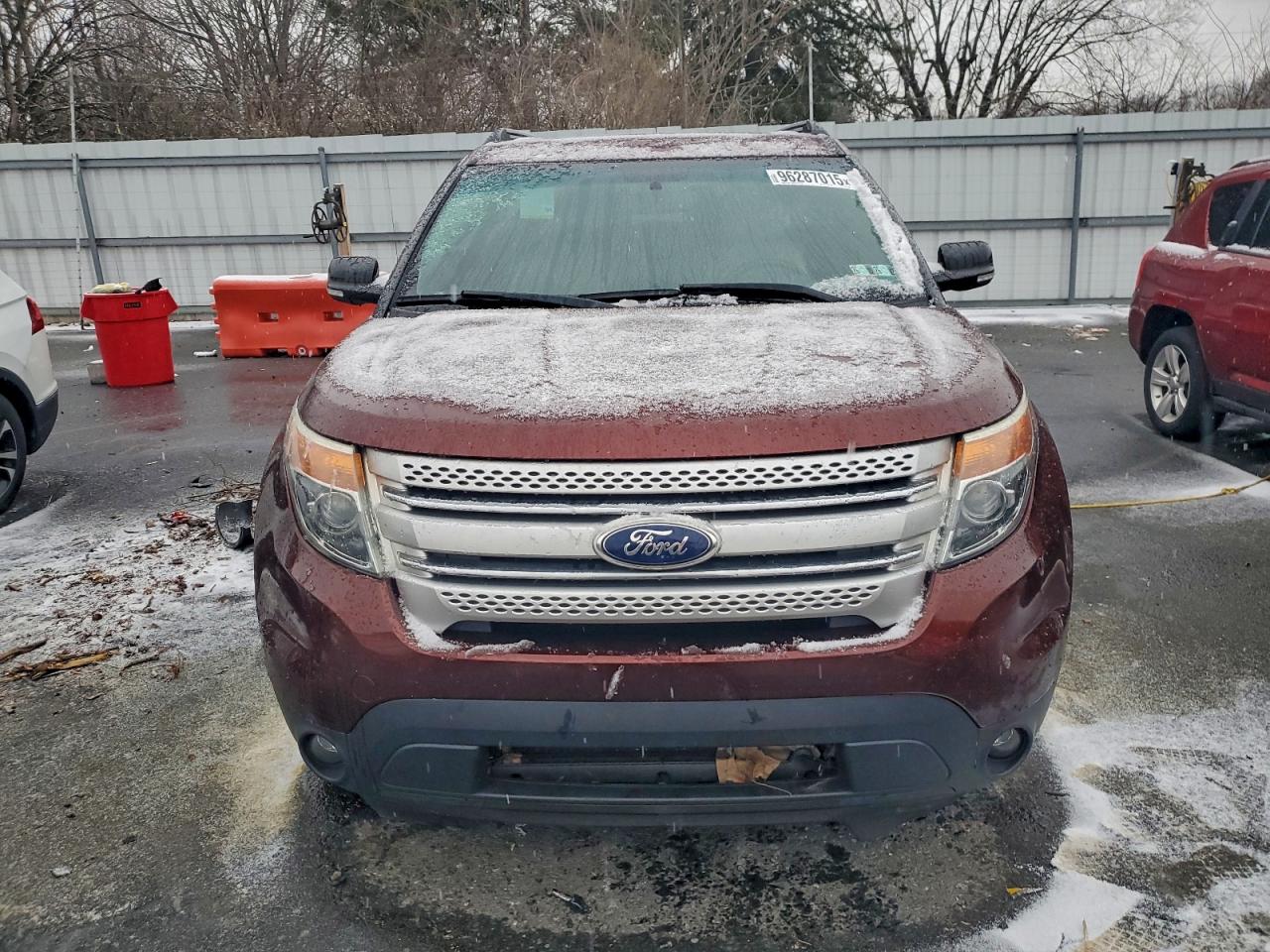 2015 FORD EXPLORER XLT photo 5