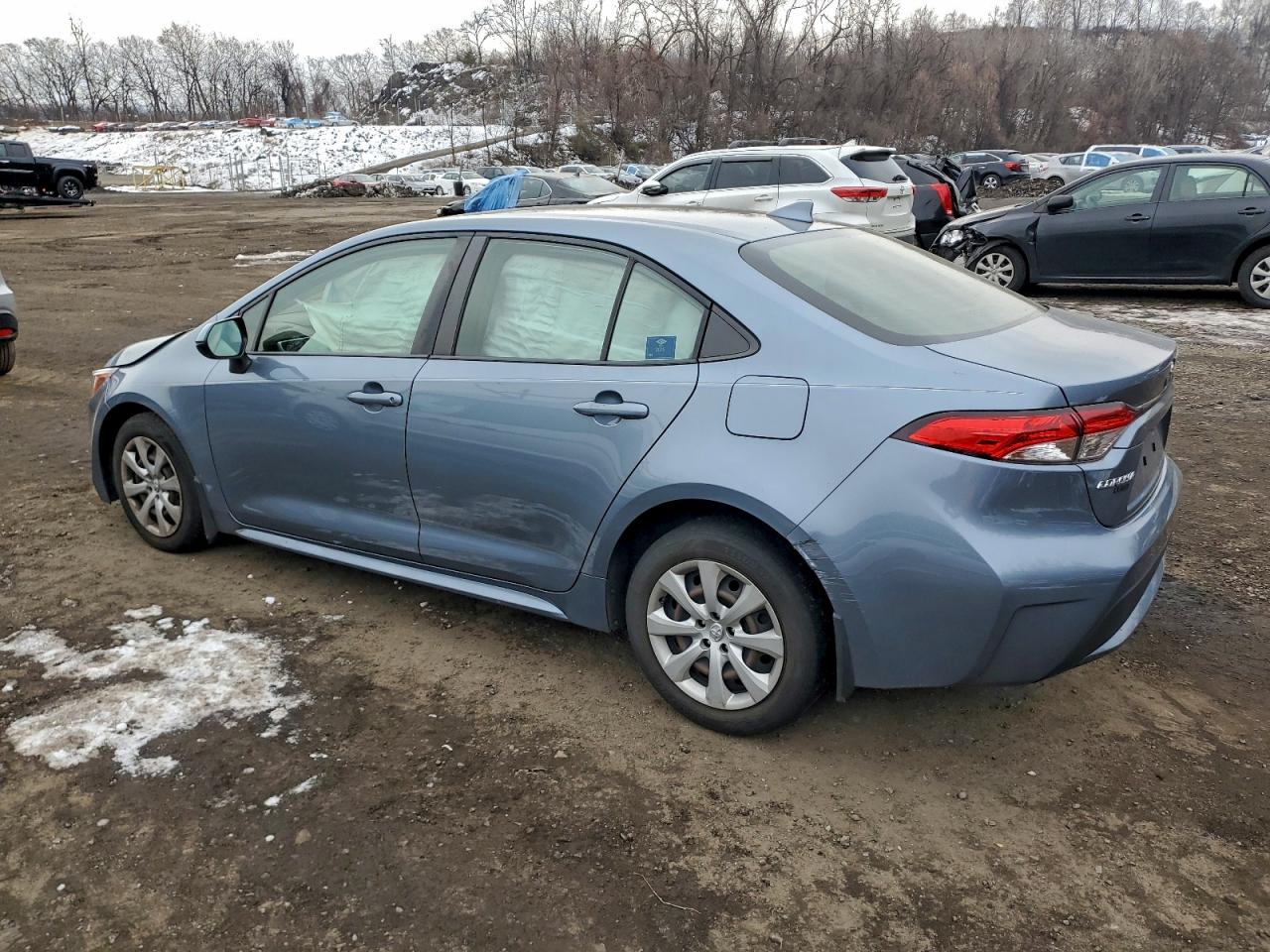 2020 TOYOTA COROLLA LE photo 3