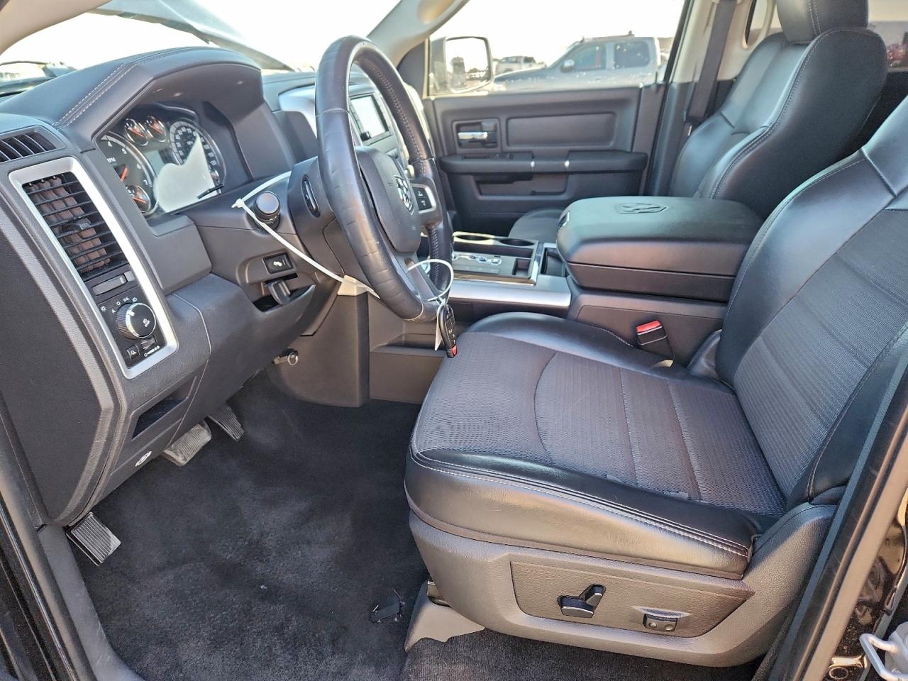 2010 DODGE RAM 1500 photo 13