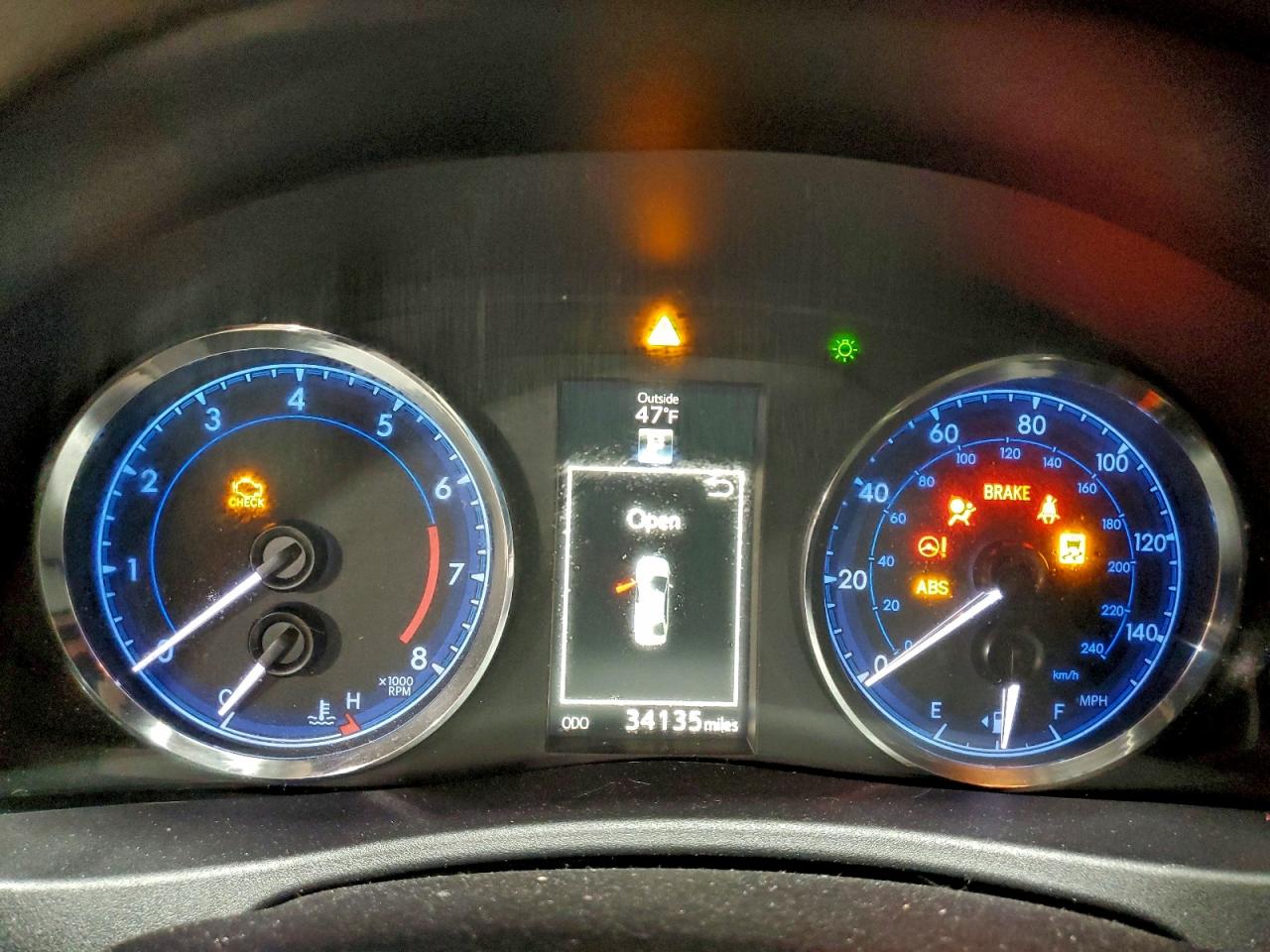 2017 TOYOTA COROLLA L photo 17