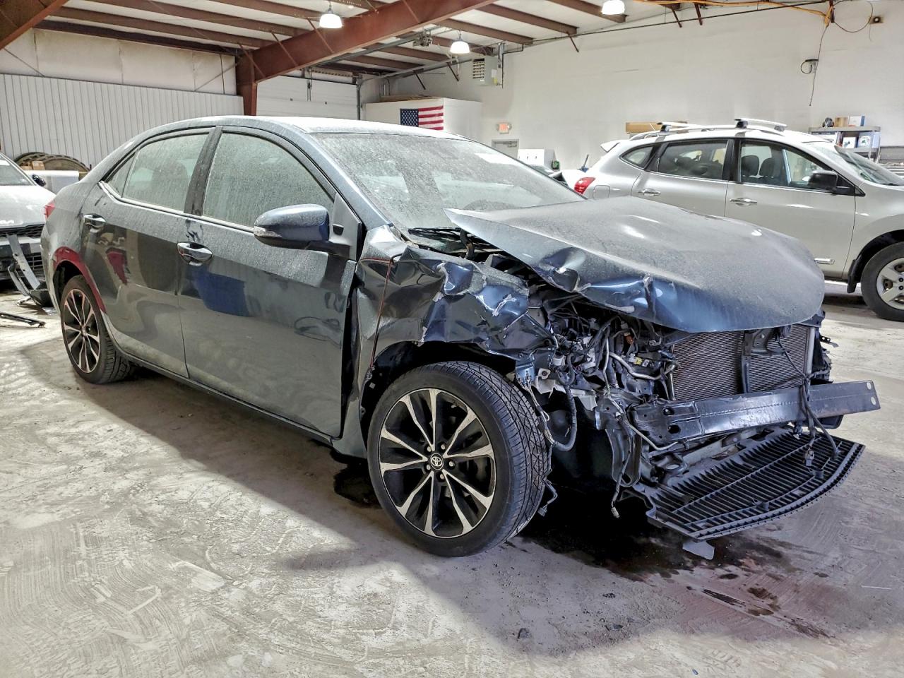 2017 TOYOTA COROLLA L photo 7