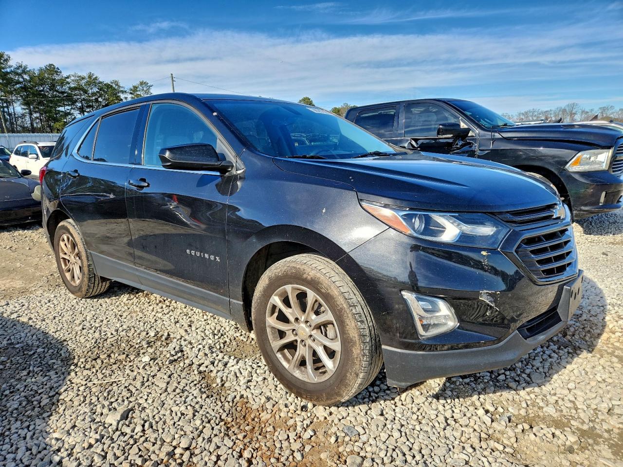 2019 CHEVROLET EQUINOX LT photo 4