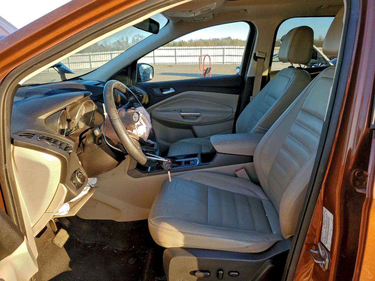 2017 FORD ESCAPE SE photo 13