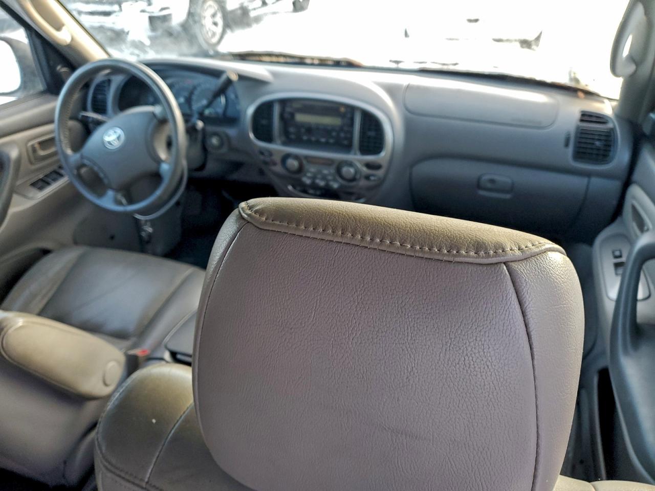 2005 TOYOTA SEQUOIA LIMITED photo 8