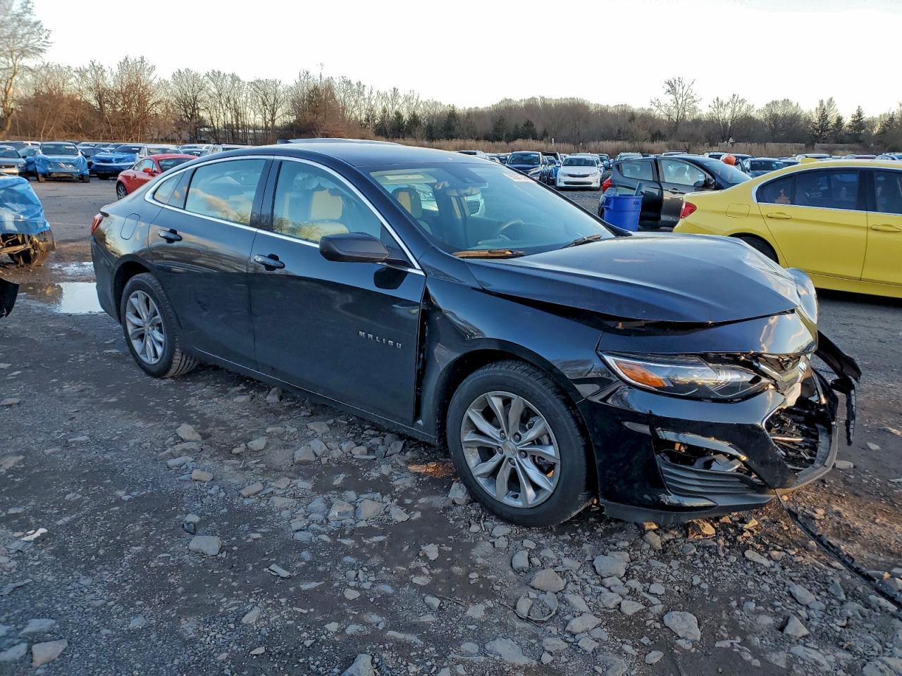 2024 CHEVROLET MALIBU LT photo 4
