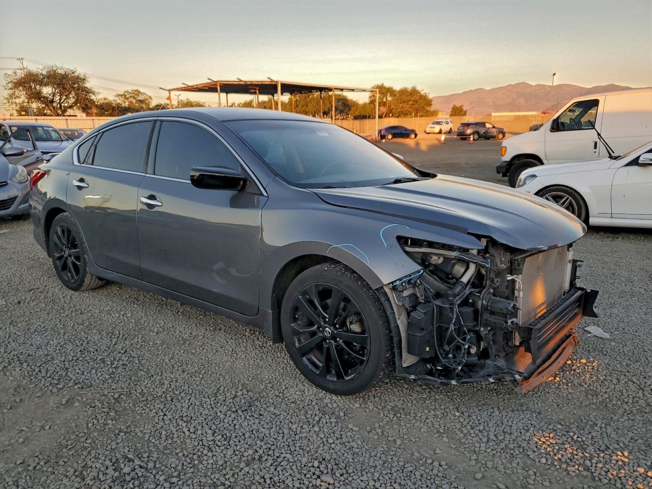 2017 NISSAN ALTIMA 2.5 photo 4