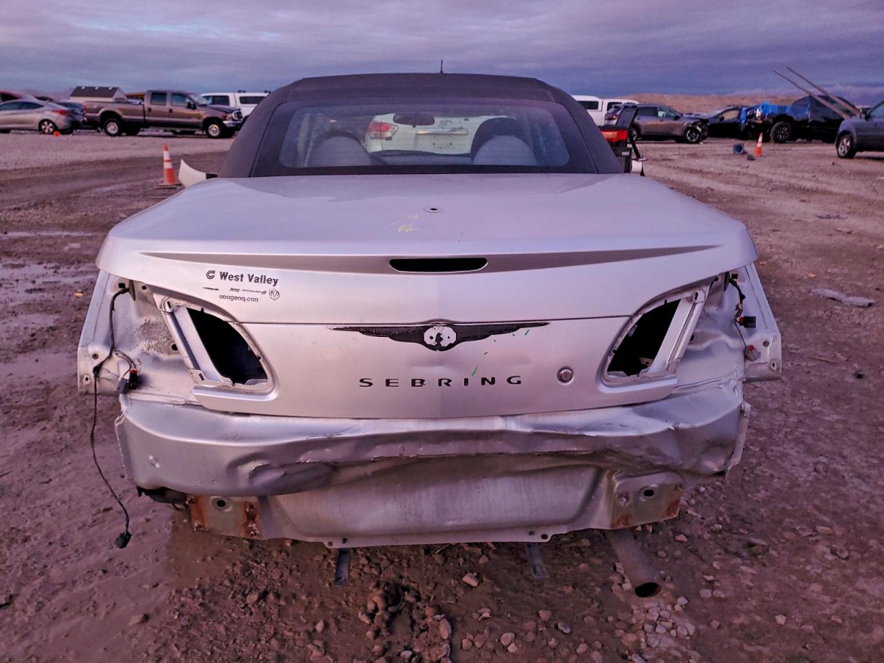 2008 CHRYSLER SEBRING photo 6