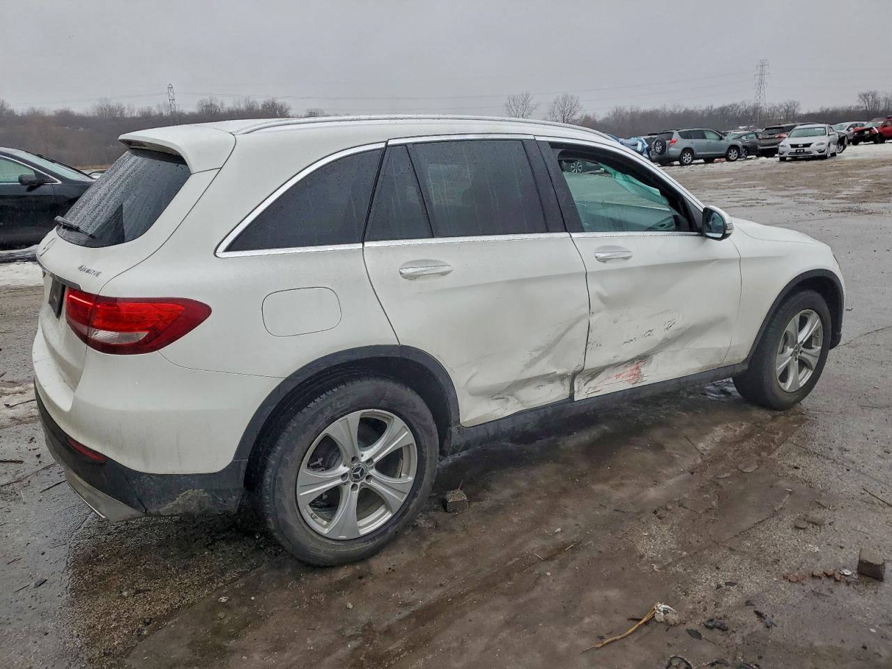 2018 MERCEDES-BENZ GLC 300 4MATIC photo 3