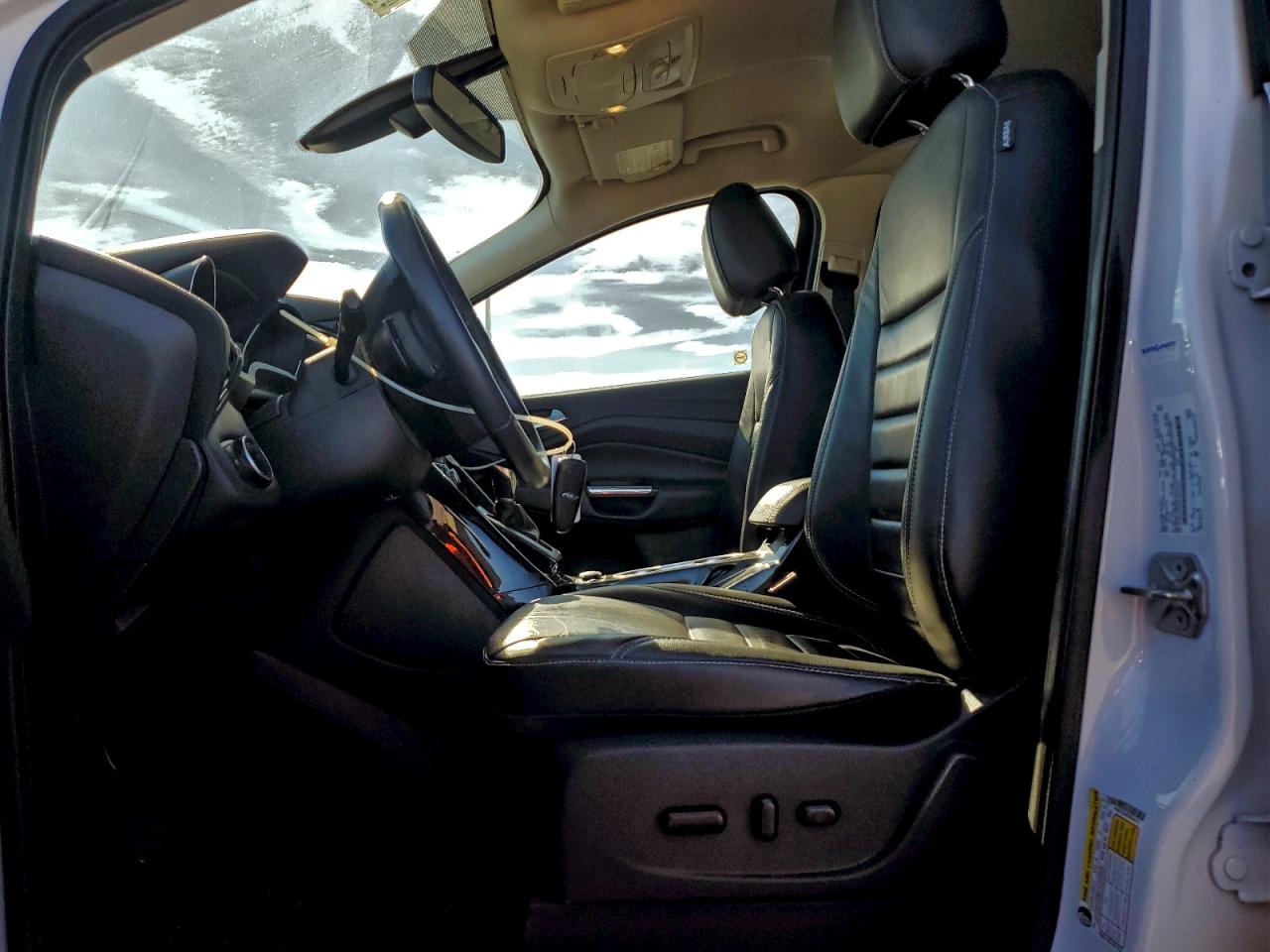 2015 FORD ESCAPE TITANIUM photo 7
