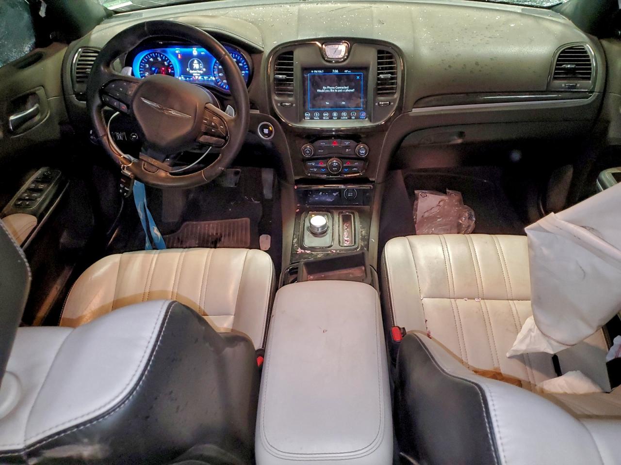 2018 CHRYSLER 300 S photo 15