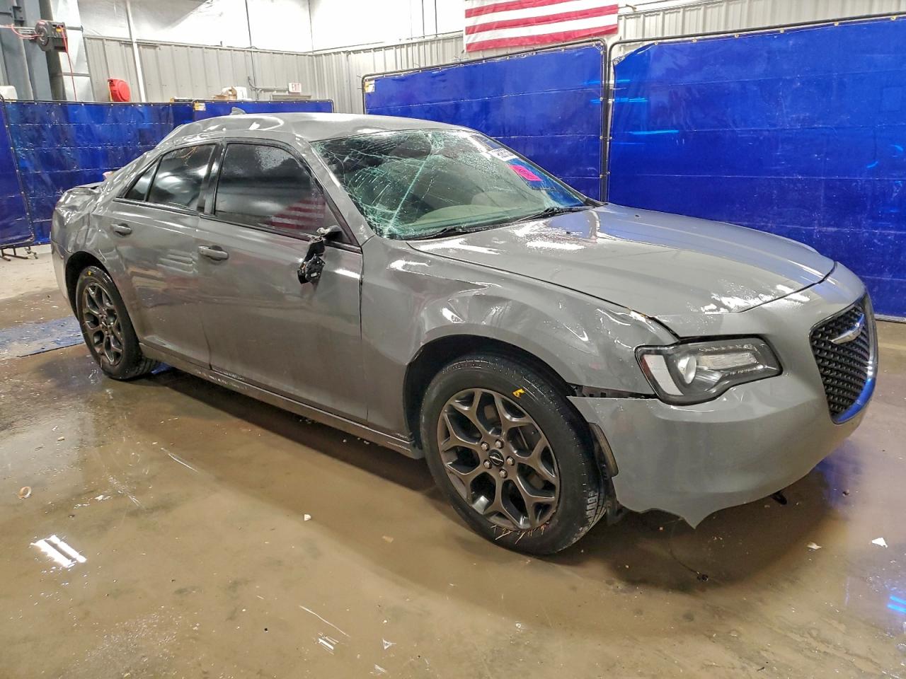 2018 CHRYSLER 300 S photo 7