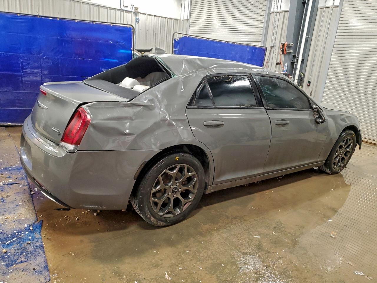2018 CHRYSLER 300 S photo 5