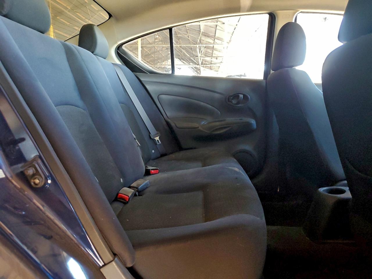 2012 NISSAN VERSA S photo 10