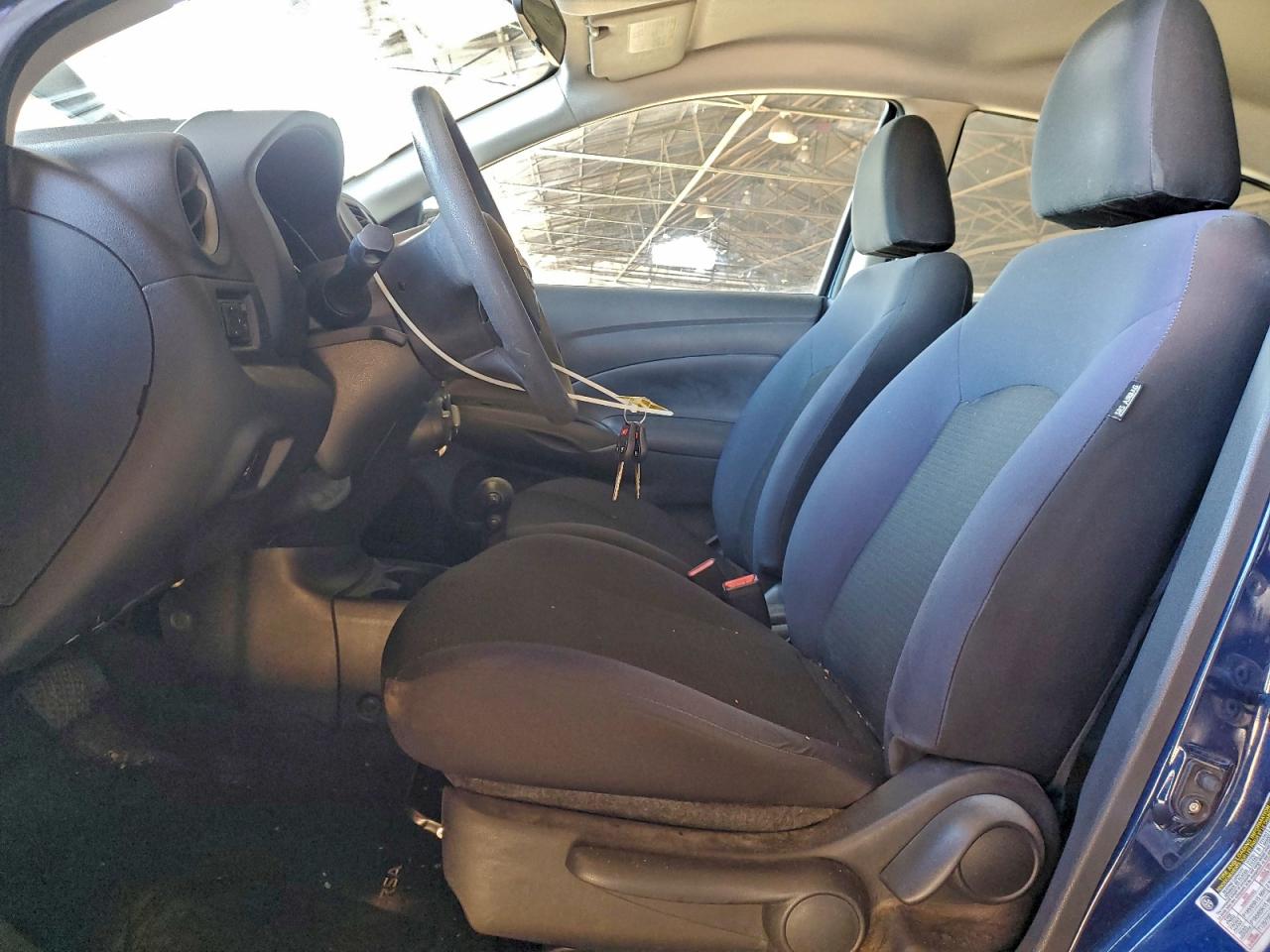 2012 NISSAN VERSA S photo 7