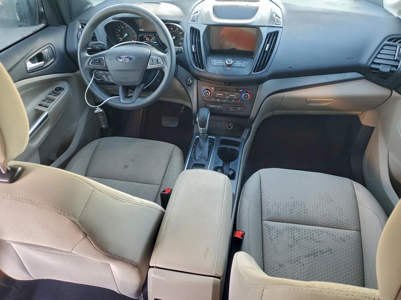 2019 FORD ESCAPE SE photo 8