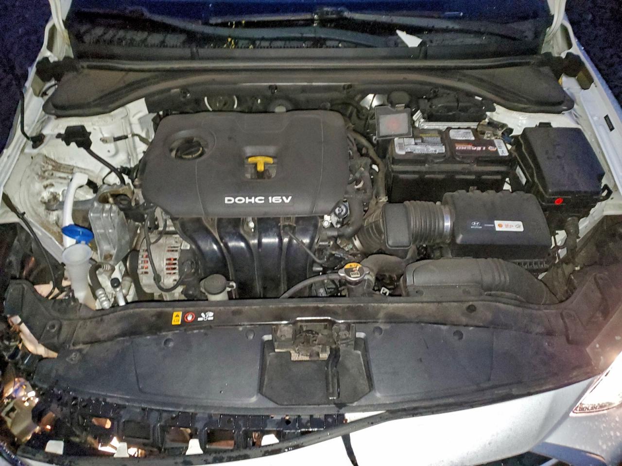 2018 HYUNDAI ELANTRA SEL photo 11