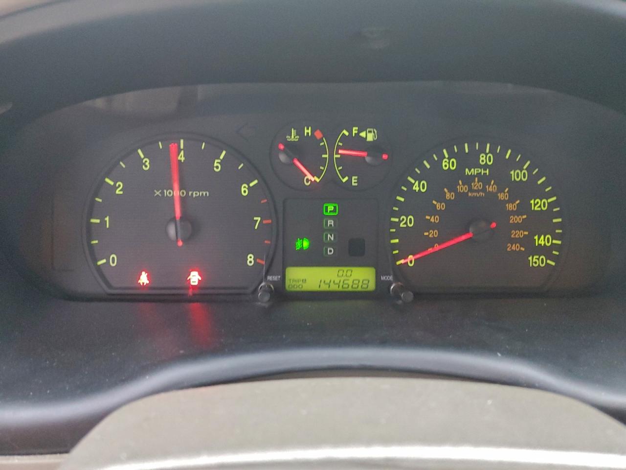 2004 HYUNDAI SONATA GLS photo 9