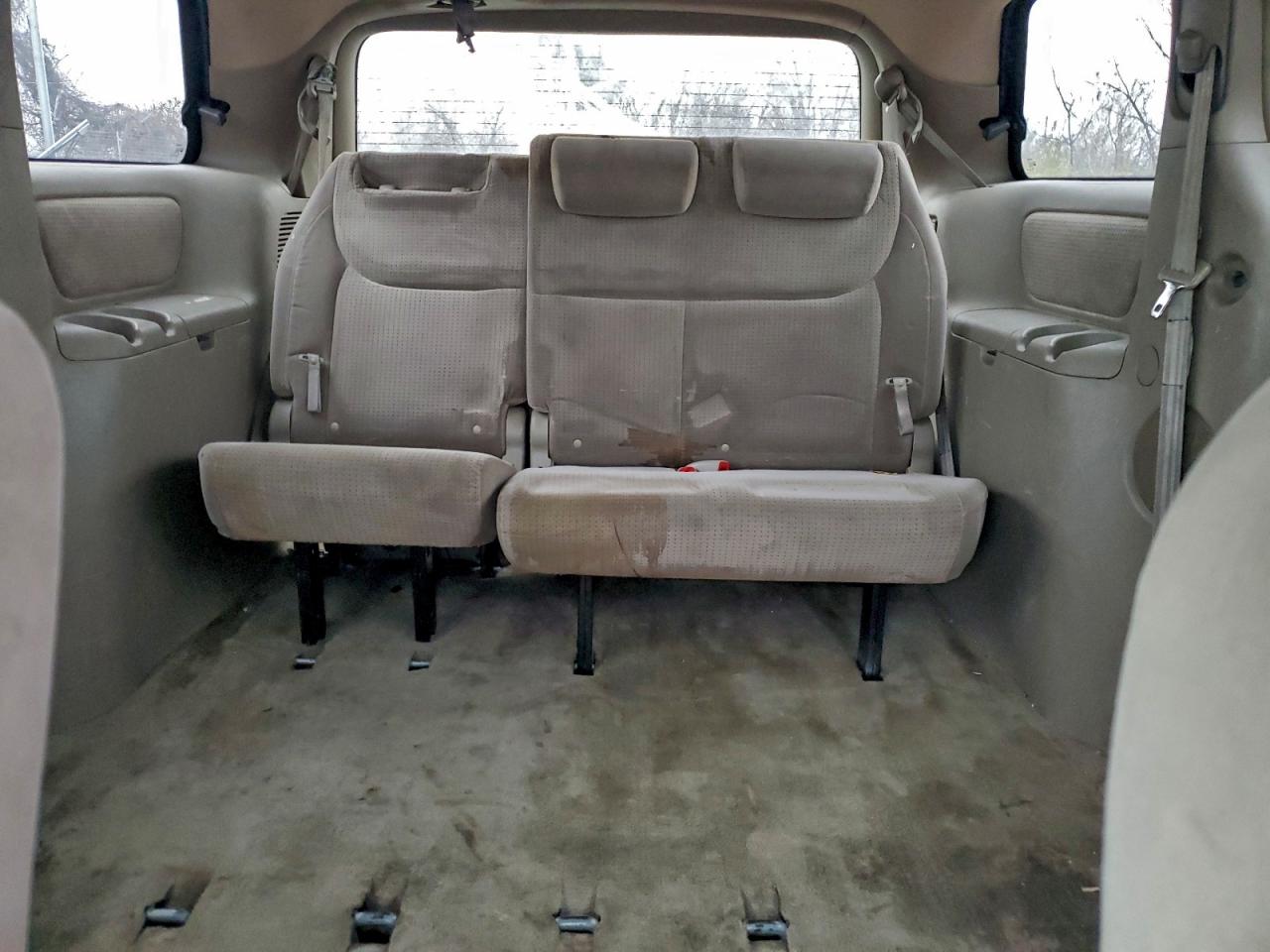 2007 TOYOTA SIENNA CE photo 10
