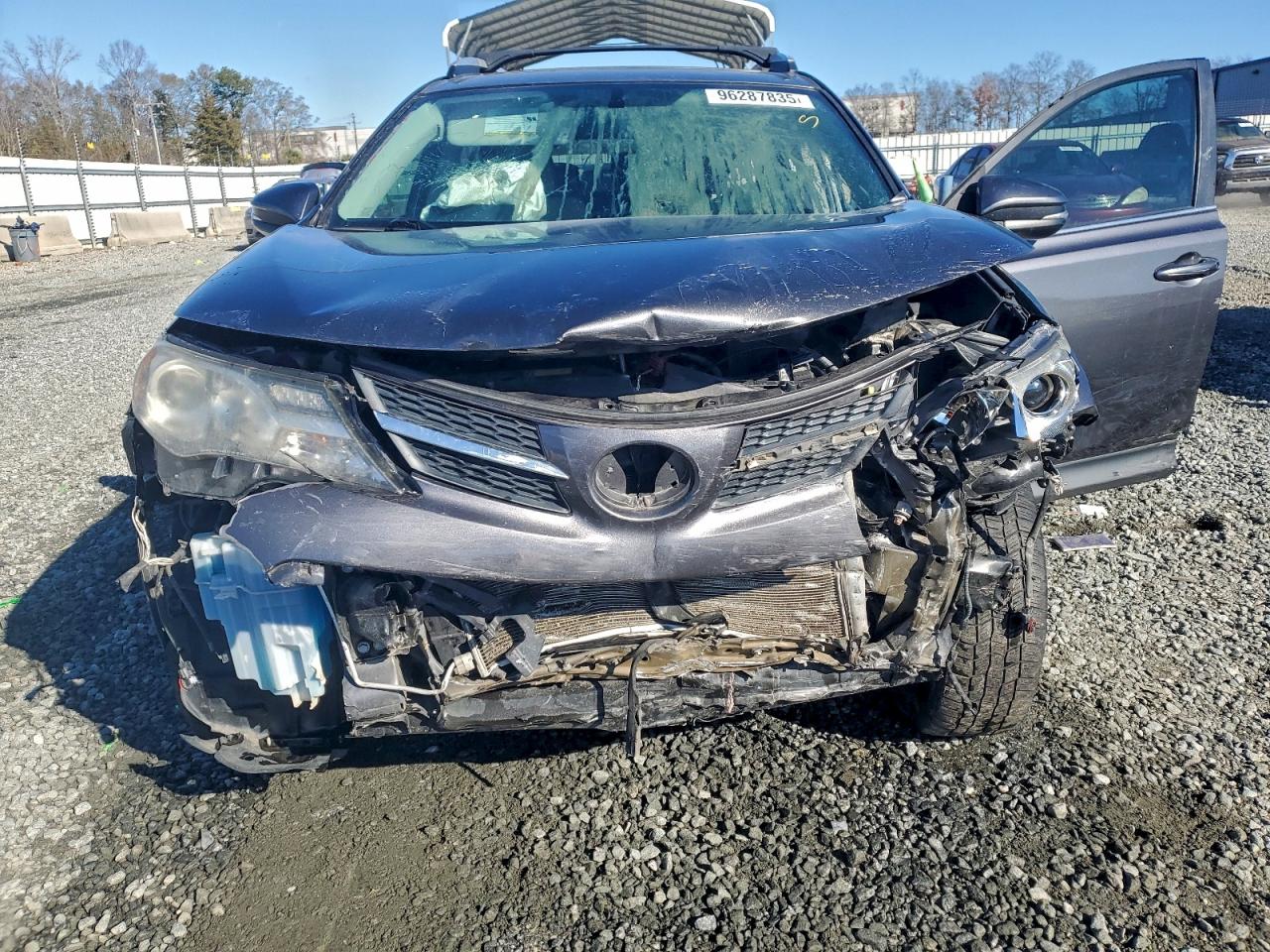 2013 TOYOTA RAV4 XLE photo 5