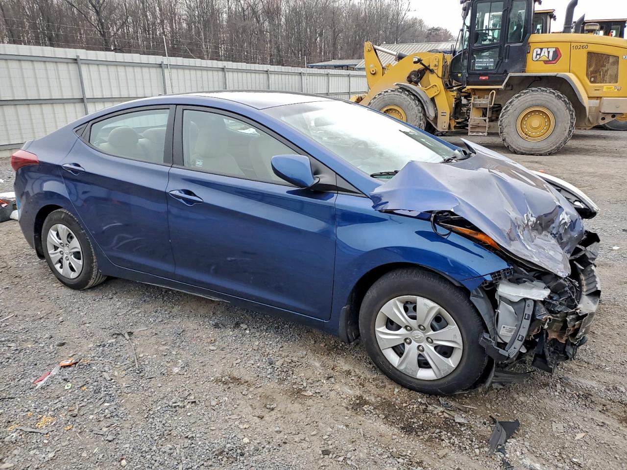 2016 HYUNDAI ELANTRA SE photo 4