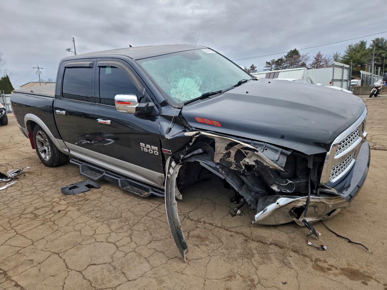 2018 RAM 1500 LARAMIE photo 4