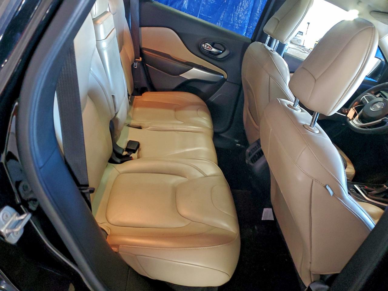 2018 JEEP CHEROKEE LIMITED photo 11