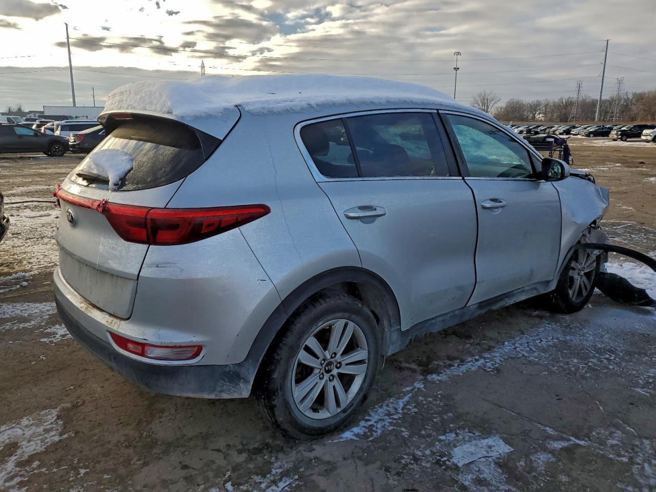 2018 KIA SPORTAGE LX photo 3