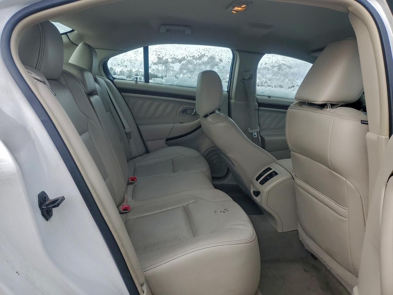 2011 FORD TAURUS LIMITED photo 10