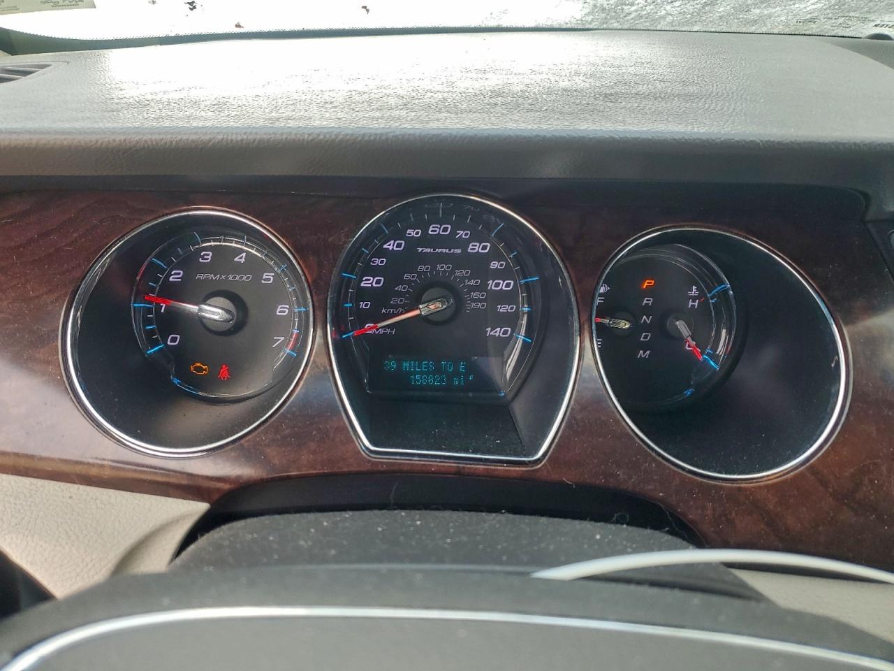 2011 FORD TAURUS LIMITED photo 9