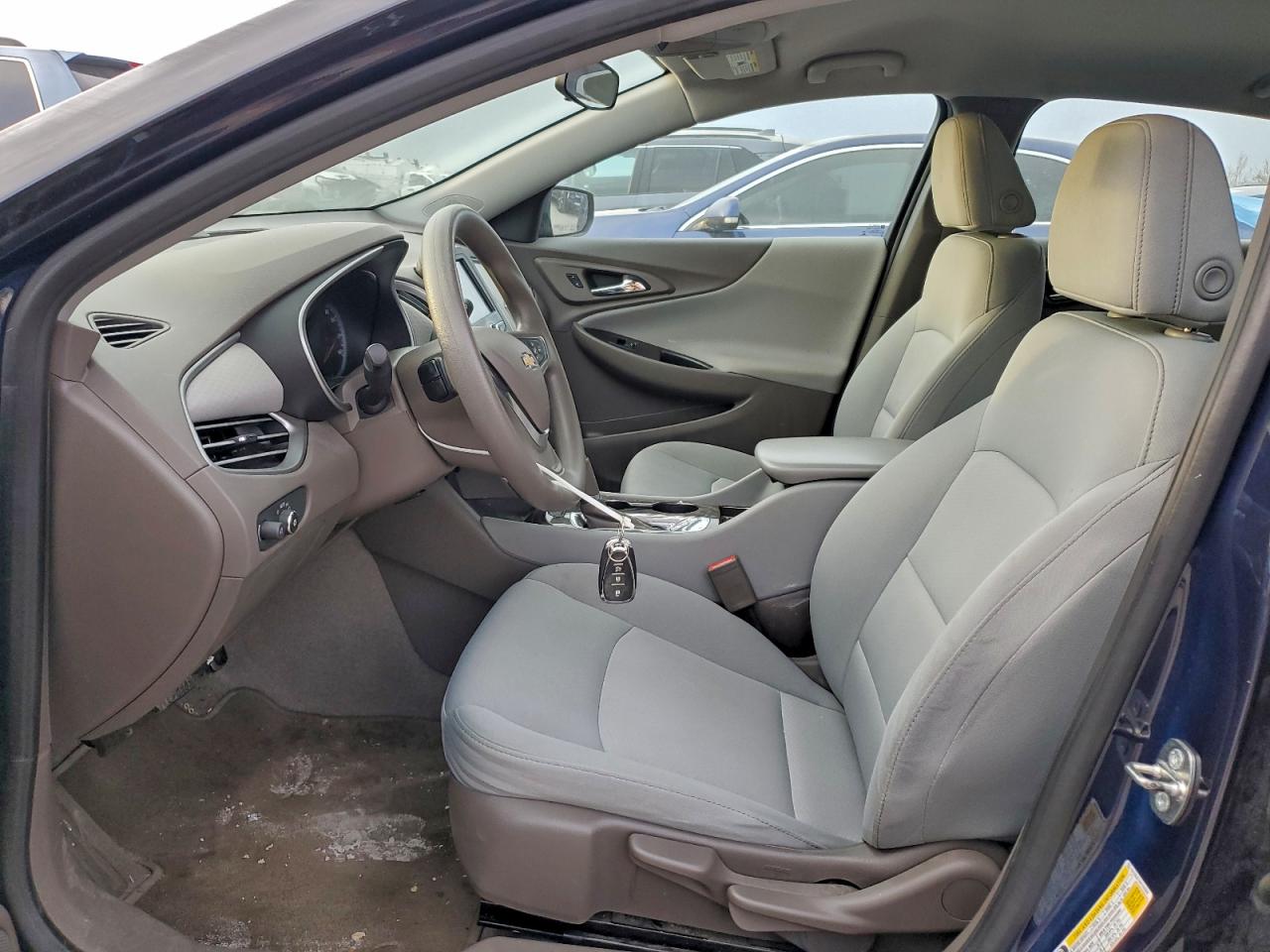 2017 CHEVROLET MALIBU LS photo 7