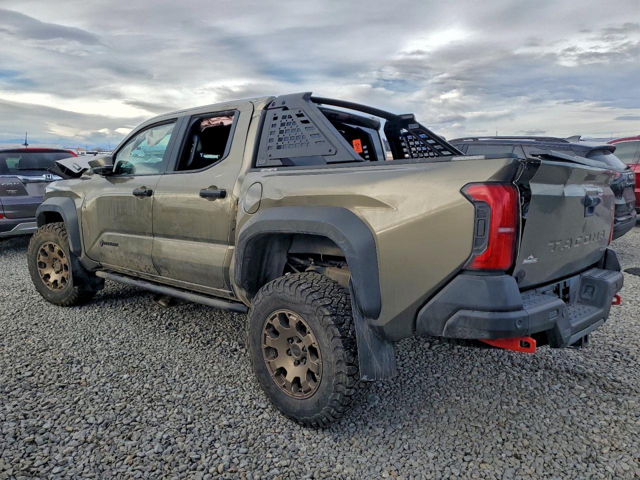 2025 TOYOTA TACOMA DOUBLE CAB photo 2