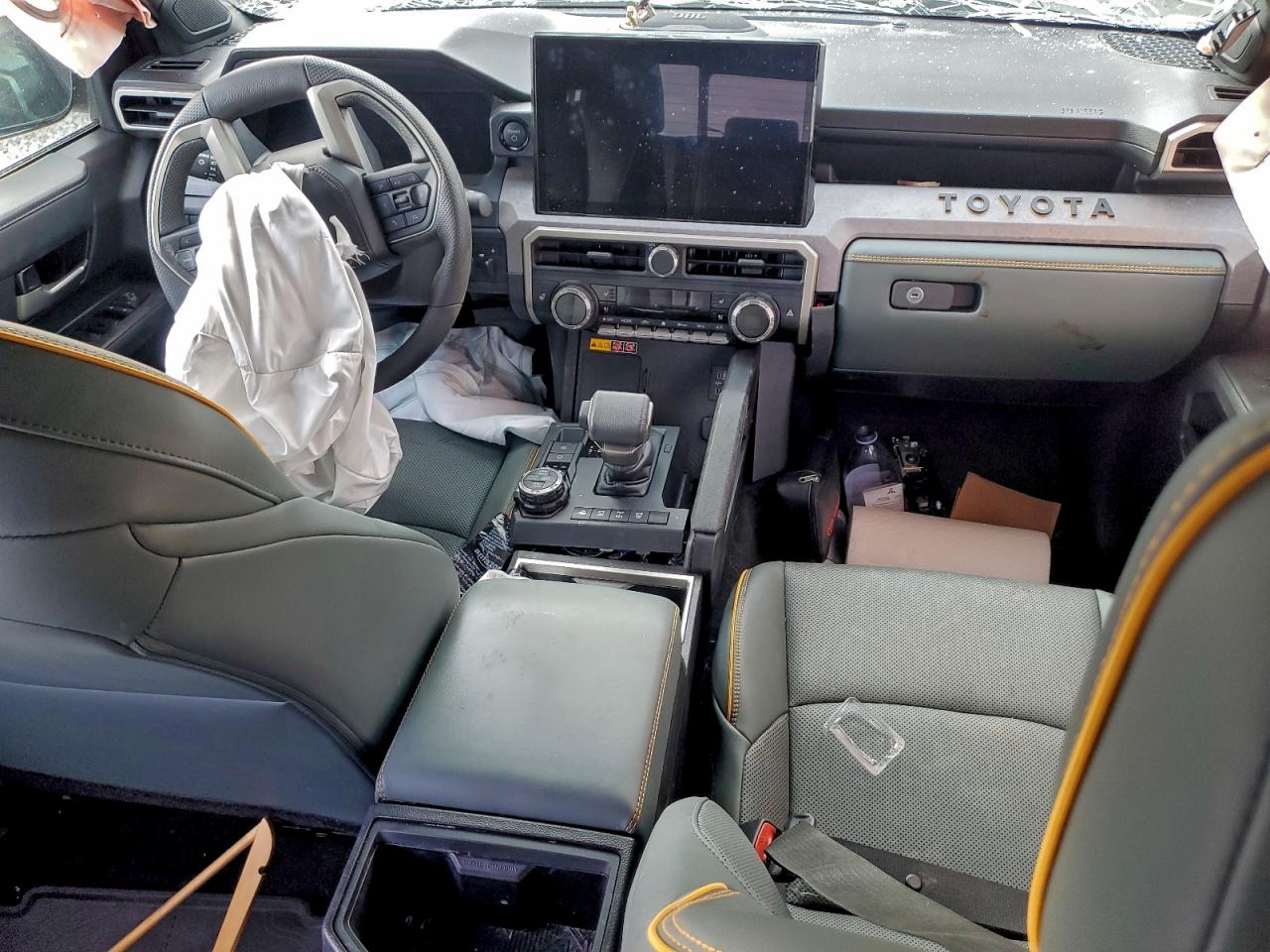 2025 TOYOTA TACOMA DOUBLE CAB photo 8
