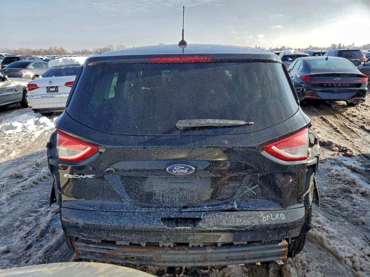 2016 FORD ESCAPE S photo 6