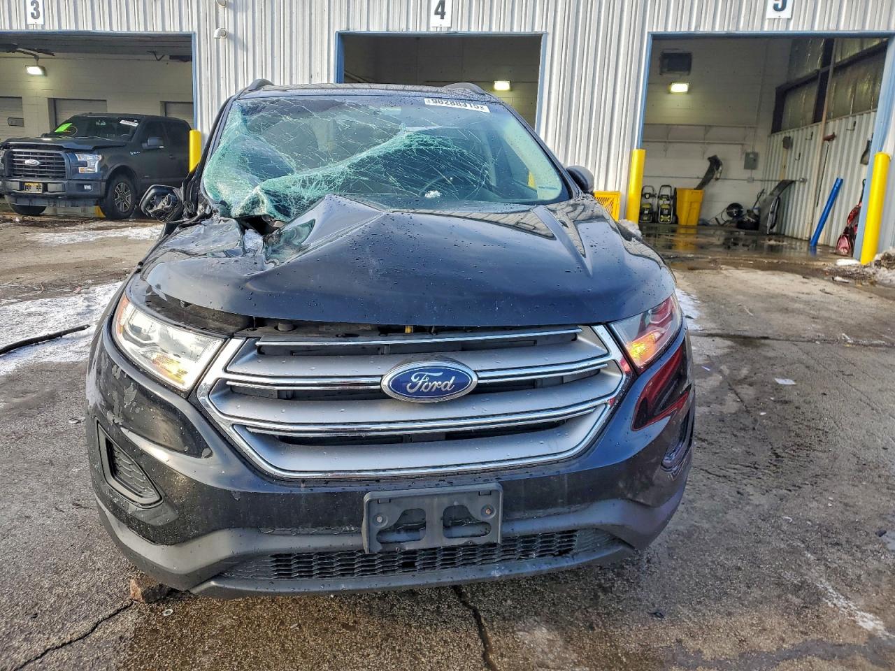 2016 FORD EDGE SE photo 5
