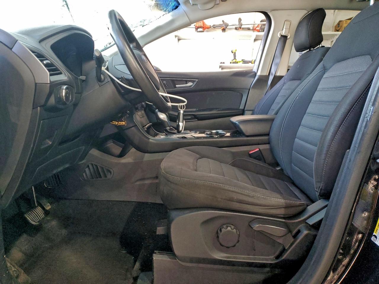 2016 FORD EDGE SE photo 7