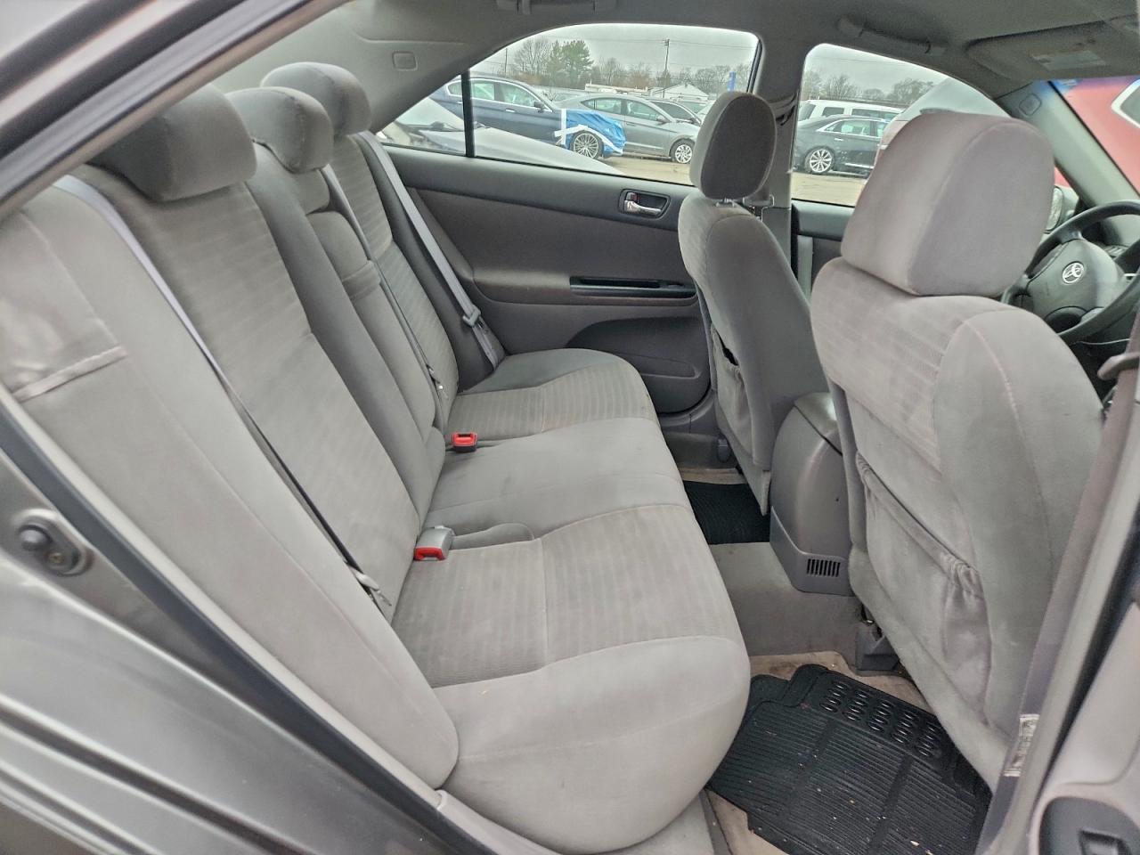 2005 TOYOTA CAMRY LE photo 10
