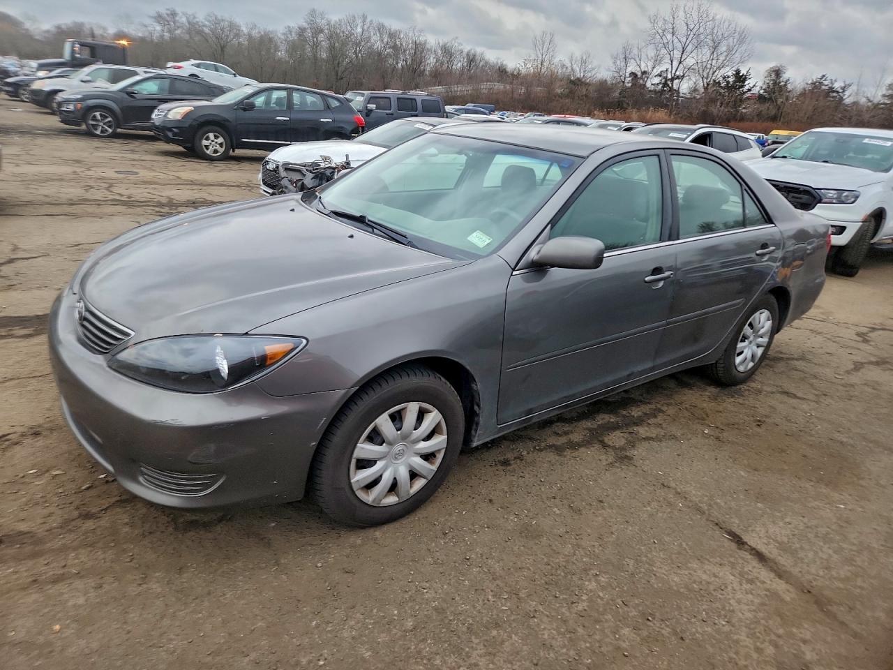 2005 TOYOTA CAMRY