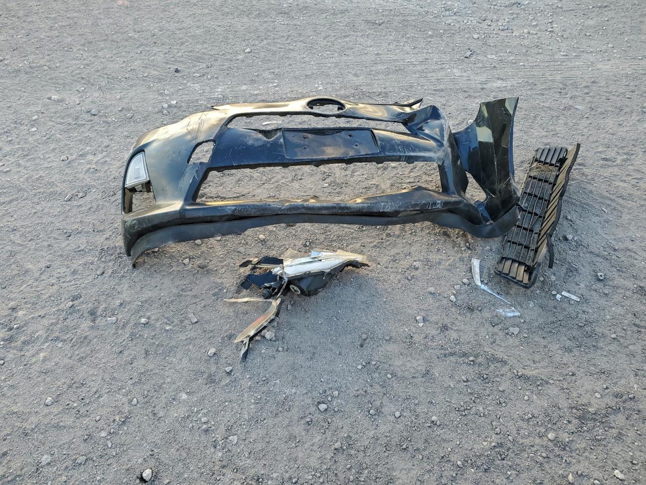 2014 TOYOTA PRIUS C photo 12