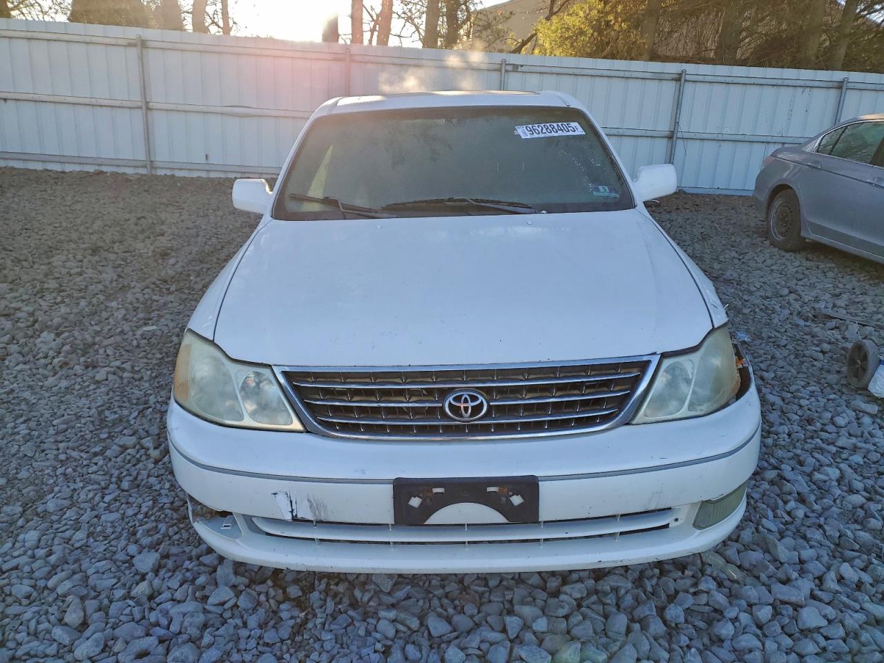 2003 TOYOTA AVALON XL photo 9