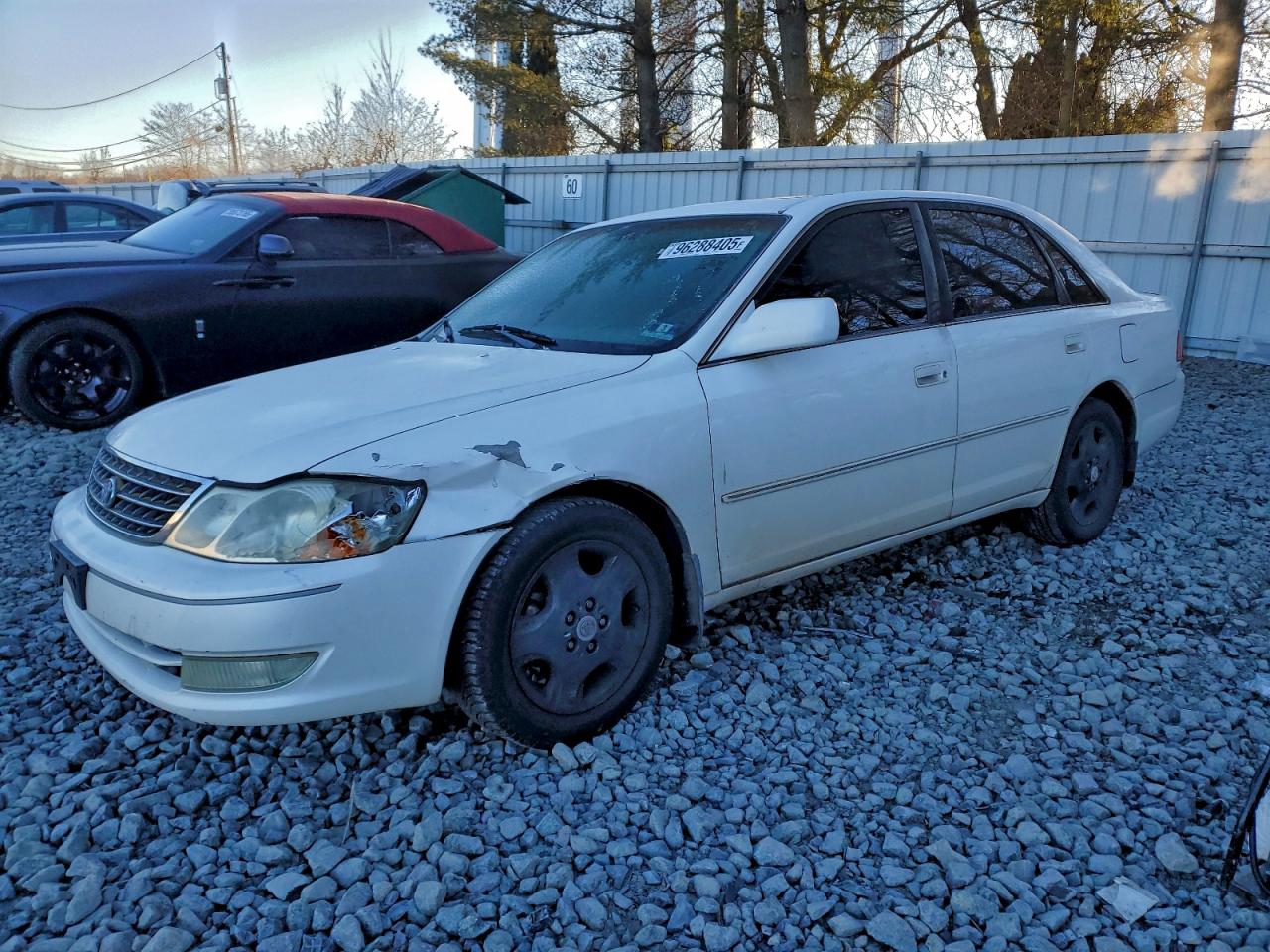 2003 TOYOTA AVALON