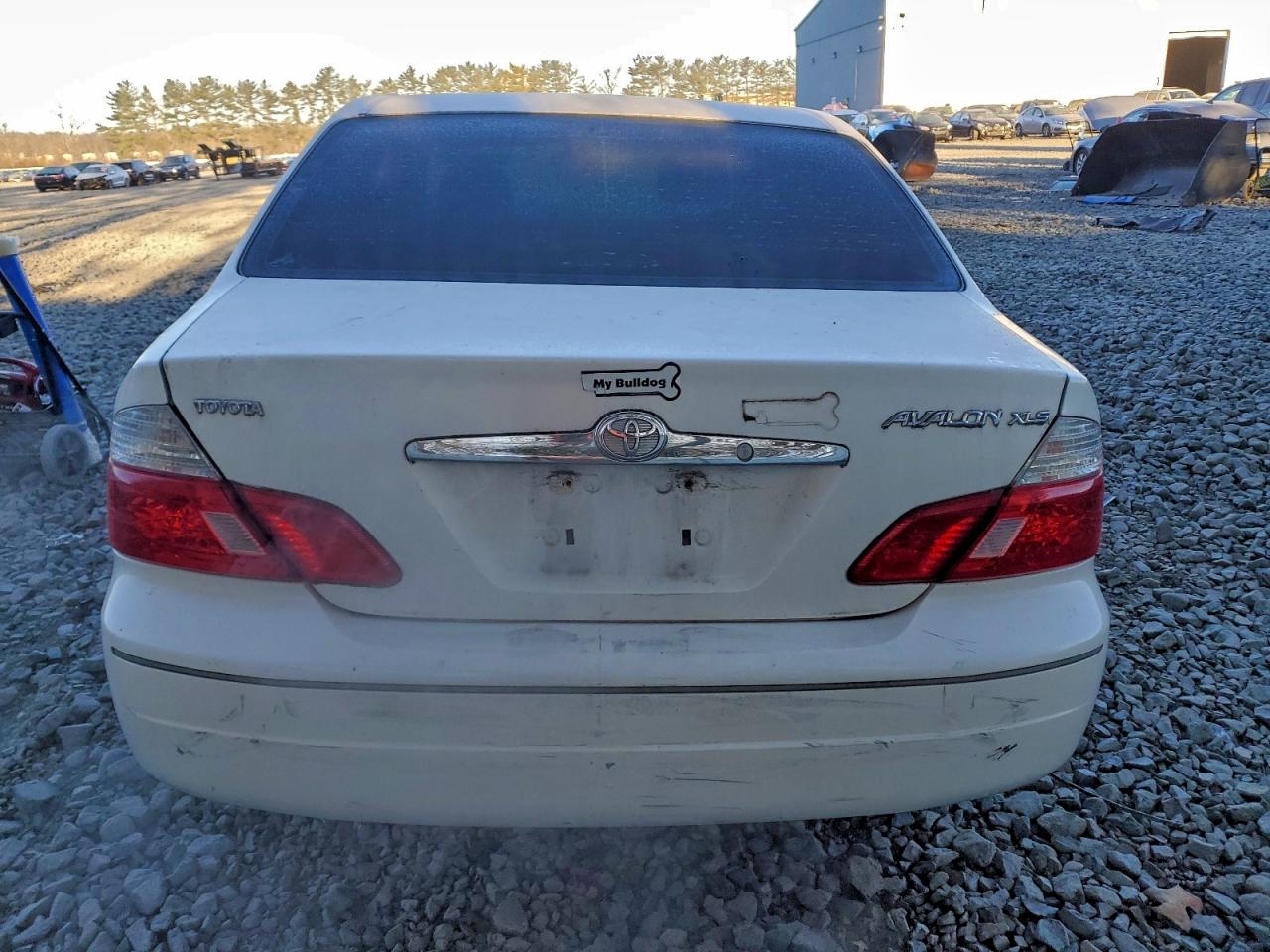 2003 TOYOTA AVALON XL photo 11