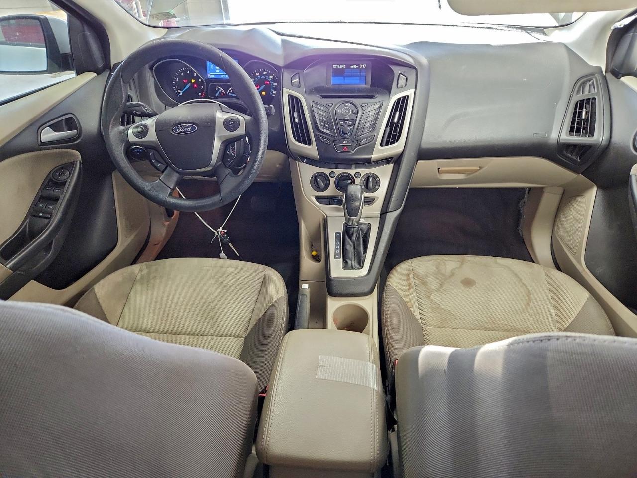 2013 FORD FOCUS SE photo 8
