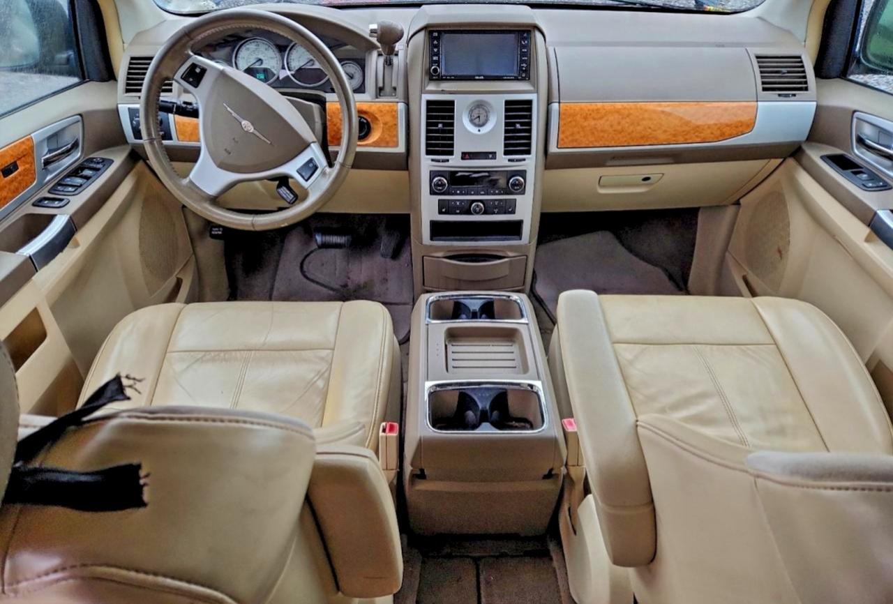 2008 CHRYSLER TOWN & COUNTRY LIMITED photo 8