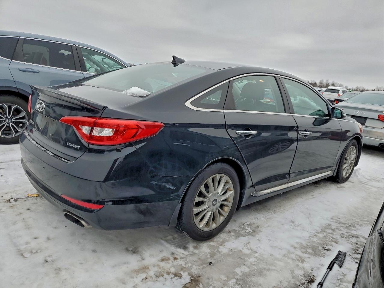 2015 HYUNDAI SONATA SPORT photo 3