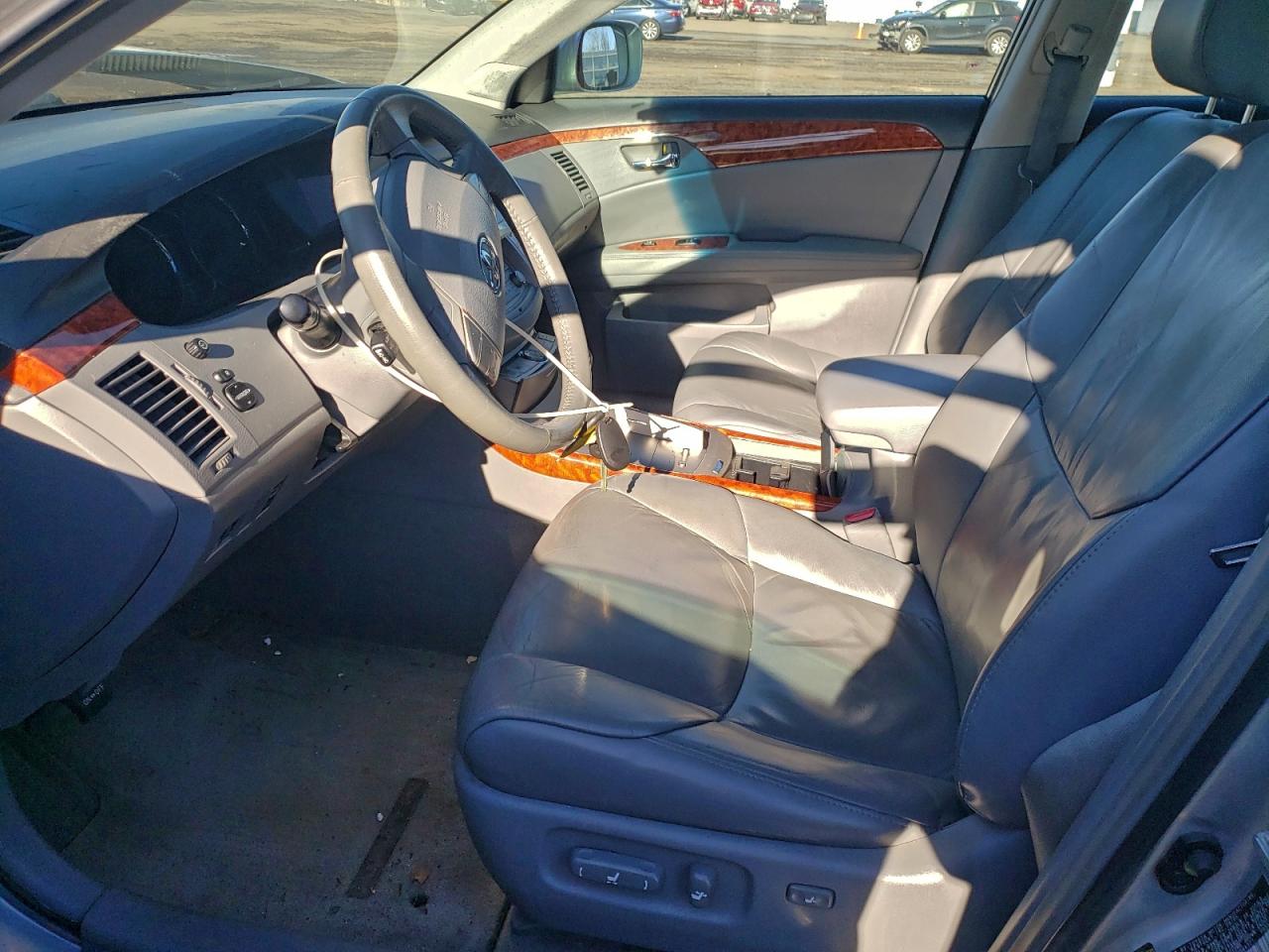 2006 TOYOTA AVALON XL photo 7